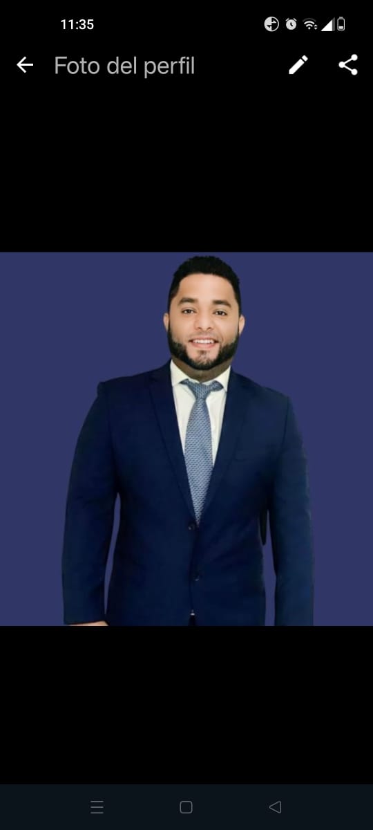 Hugo Hidalgo portrait